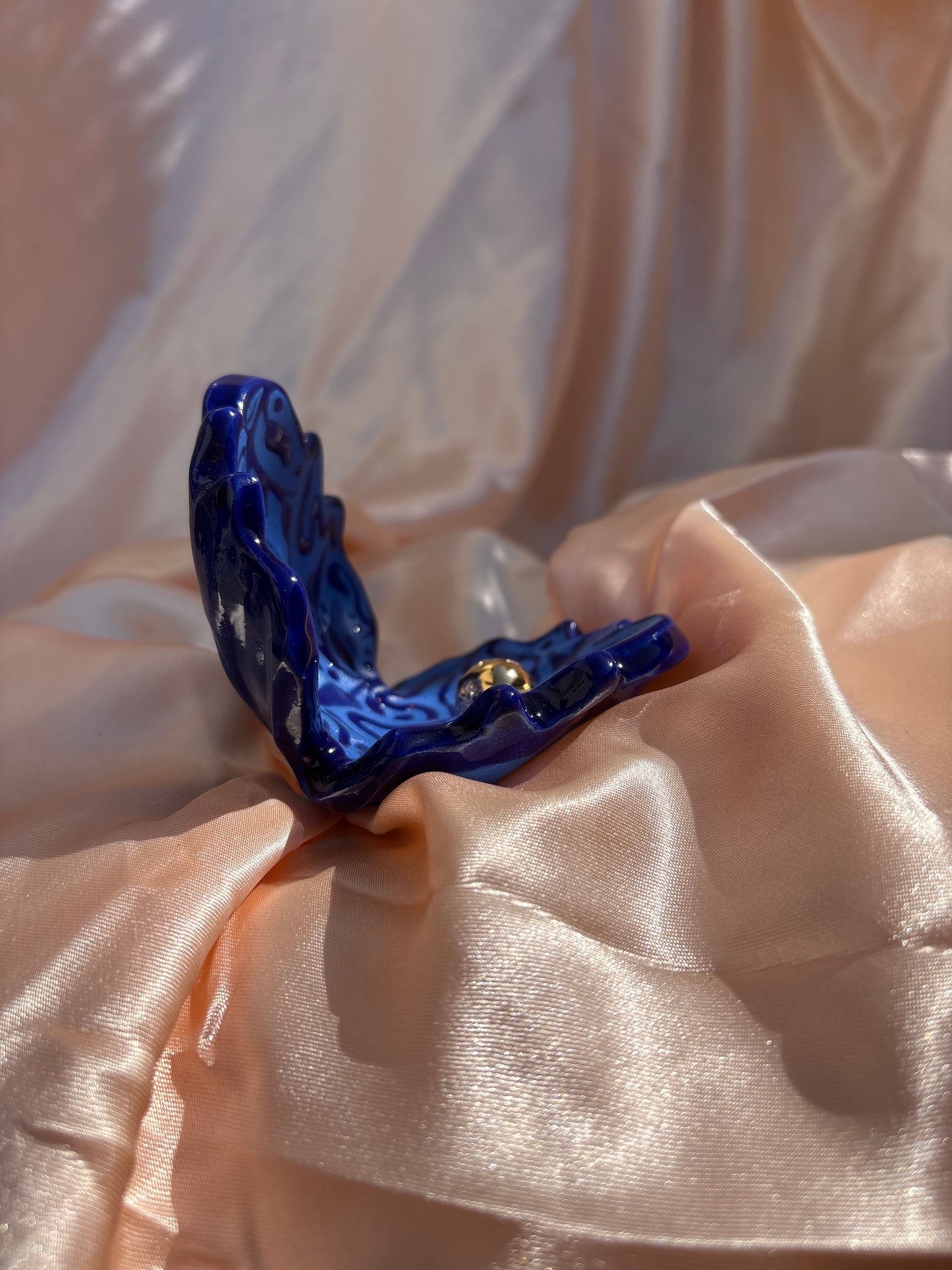 Pearl Incense Clam (2)