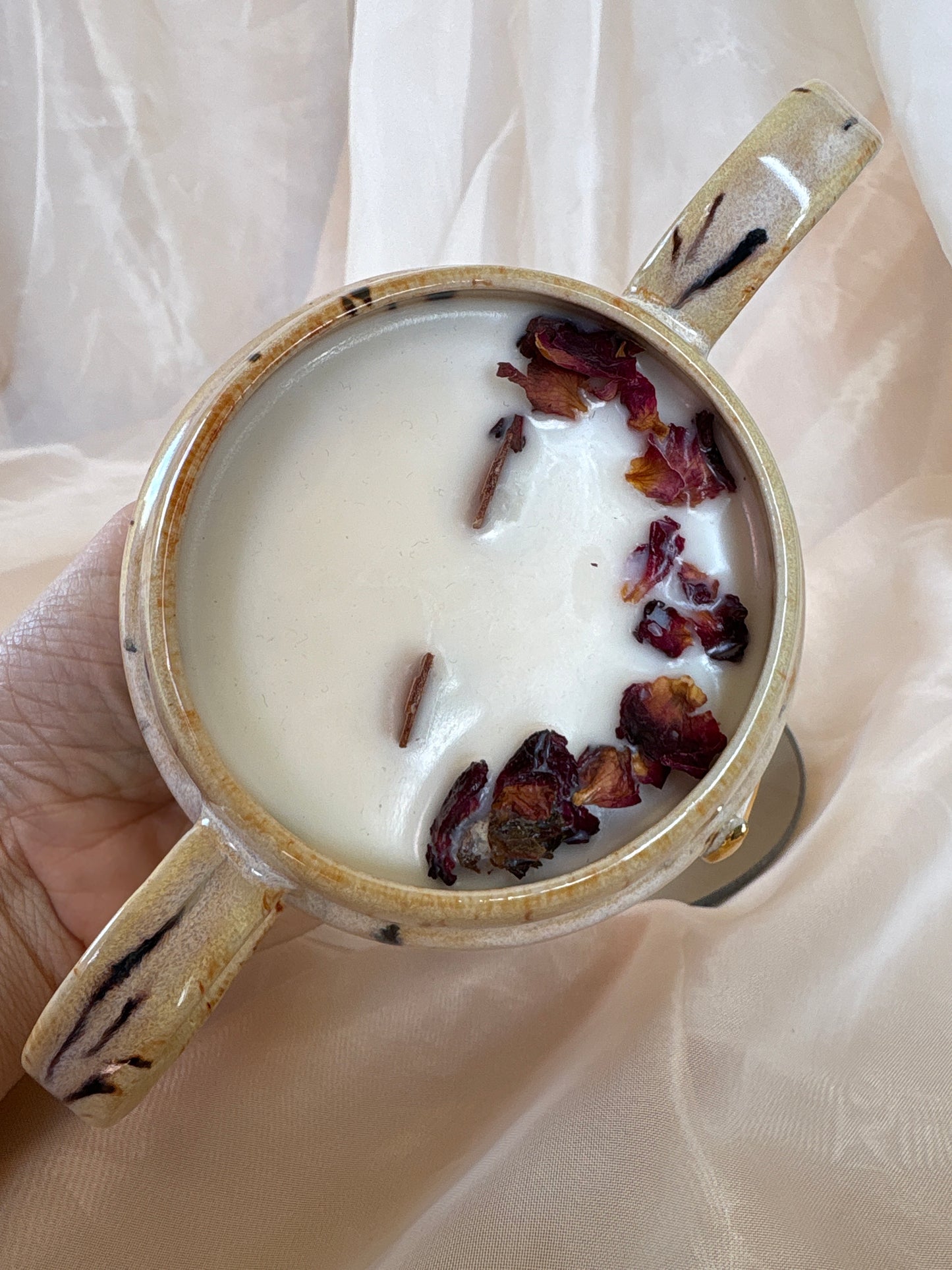 Lemongrass & Green Tea Candle (1)
