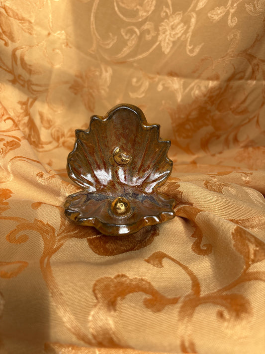 Pearl Incense Clam (8)