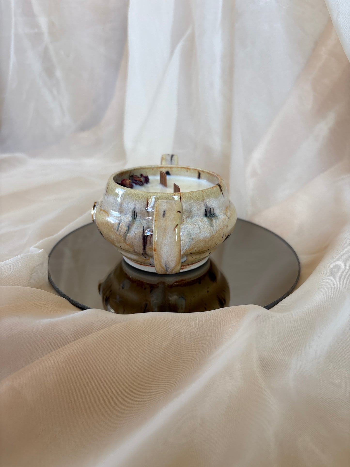 Lemongrass & Green Tea Candle (1)