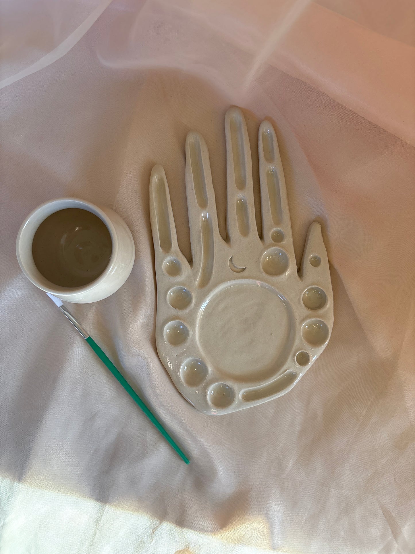 Palm Reader Paint Palette (1)