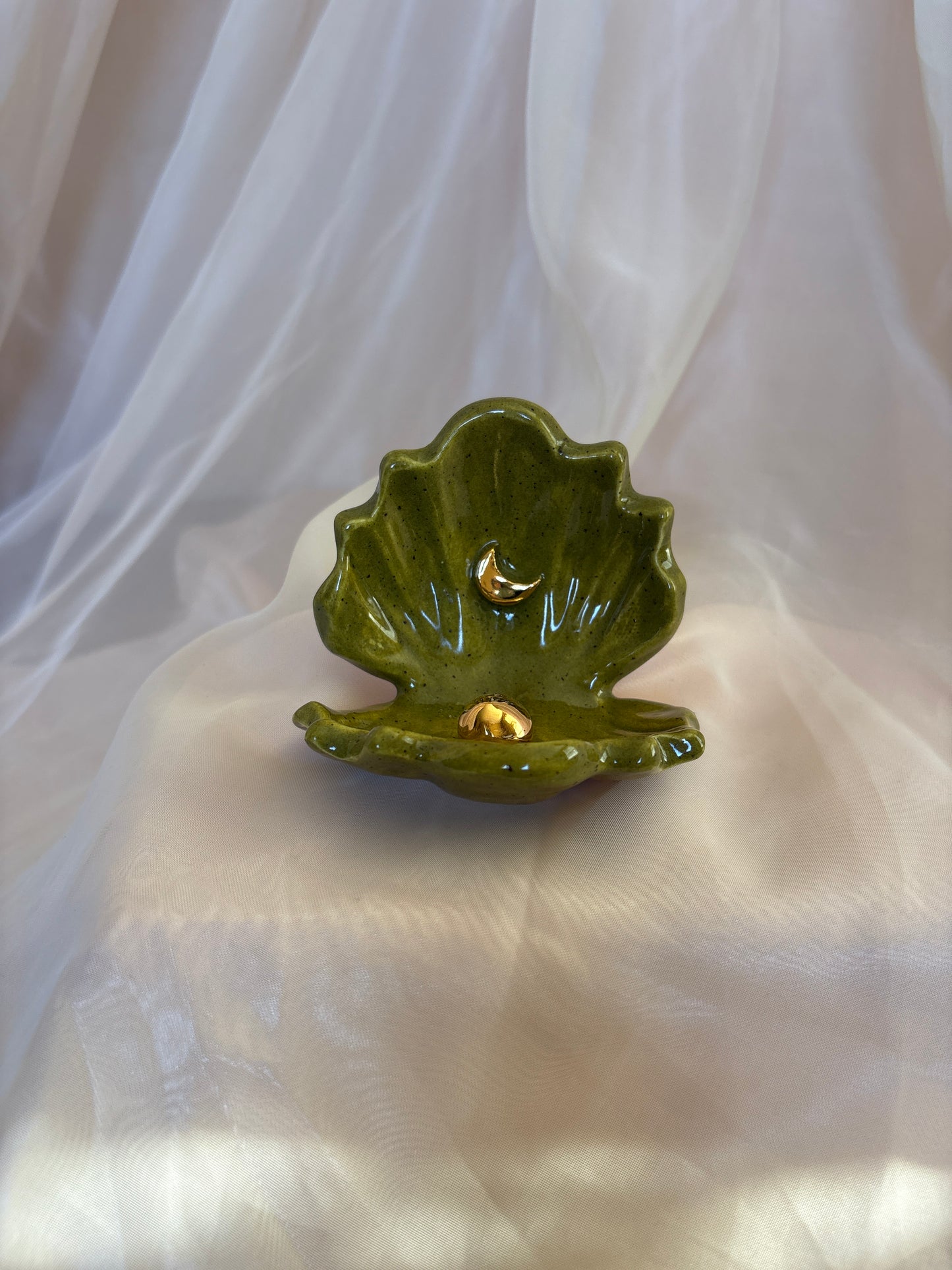 Pearl Incense Clam (8)