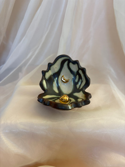 Pearl Incense Clam (3)