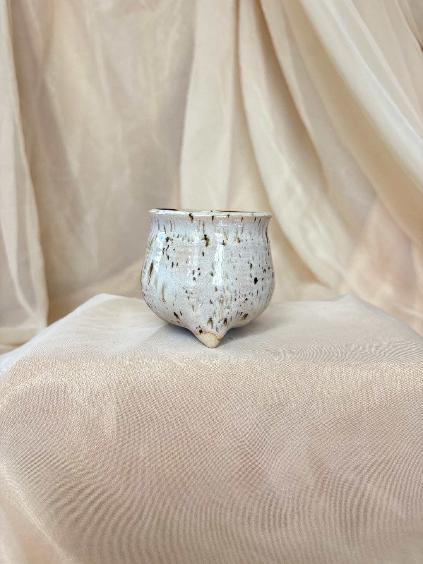 Mini Cauldron (2)