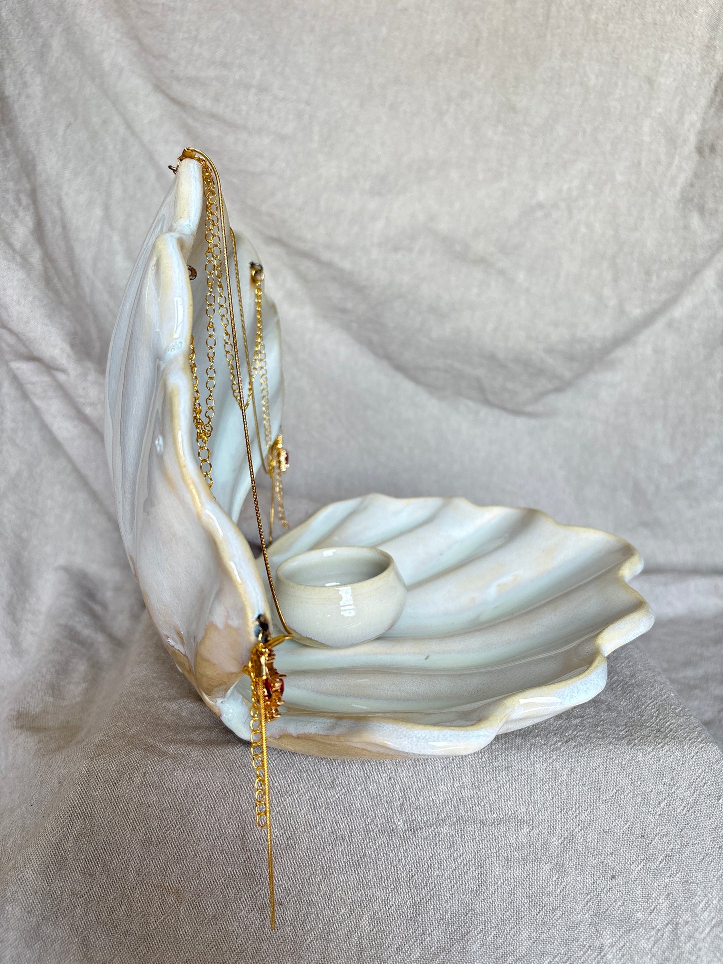Venus Altar (1)