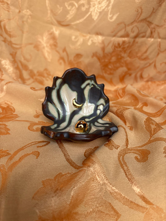 Pearl Incense Clam (3)