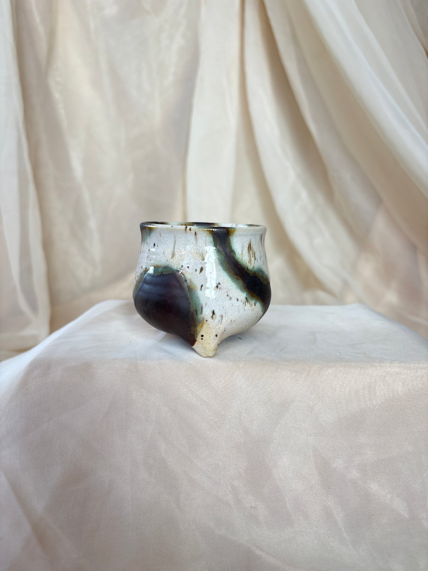 Mini Cauldron (4)
