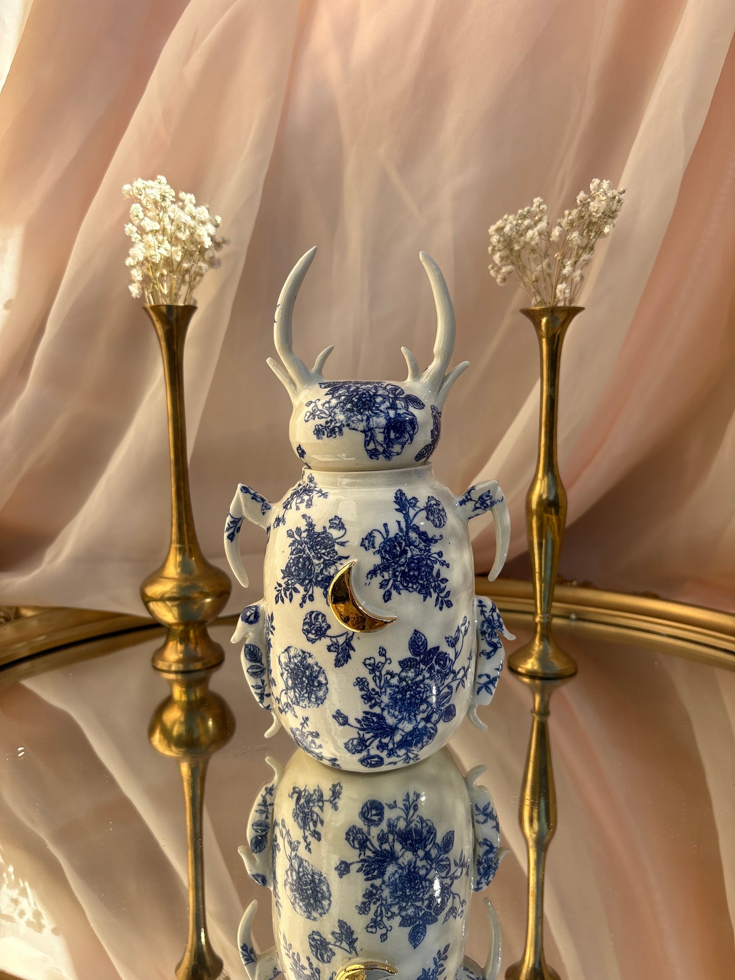Beetle Jar