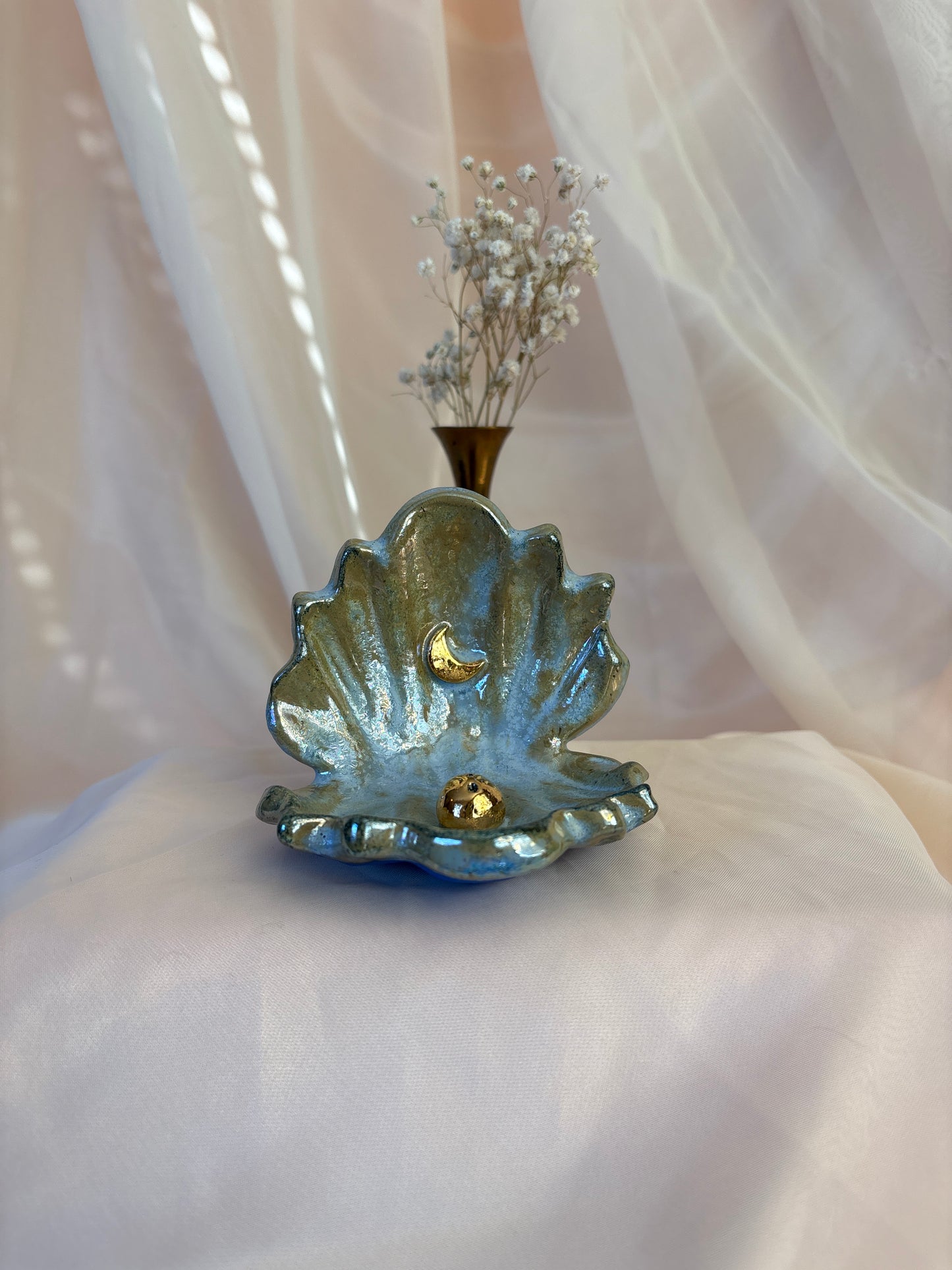 Pearl Incense Clam (4)