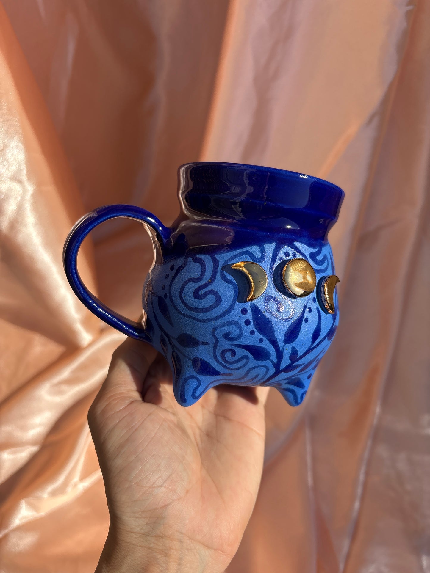 Blue Cauldron (1)