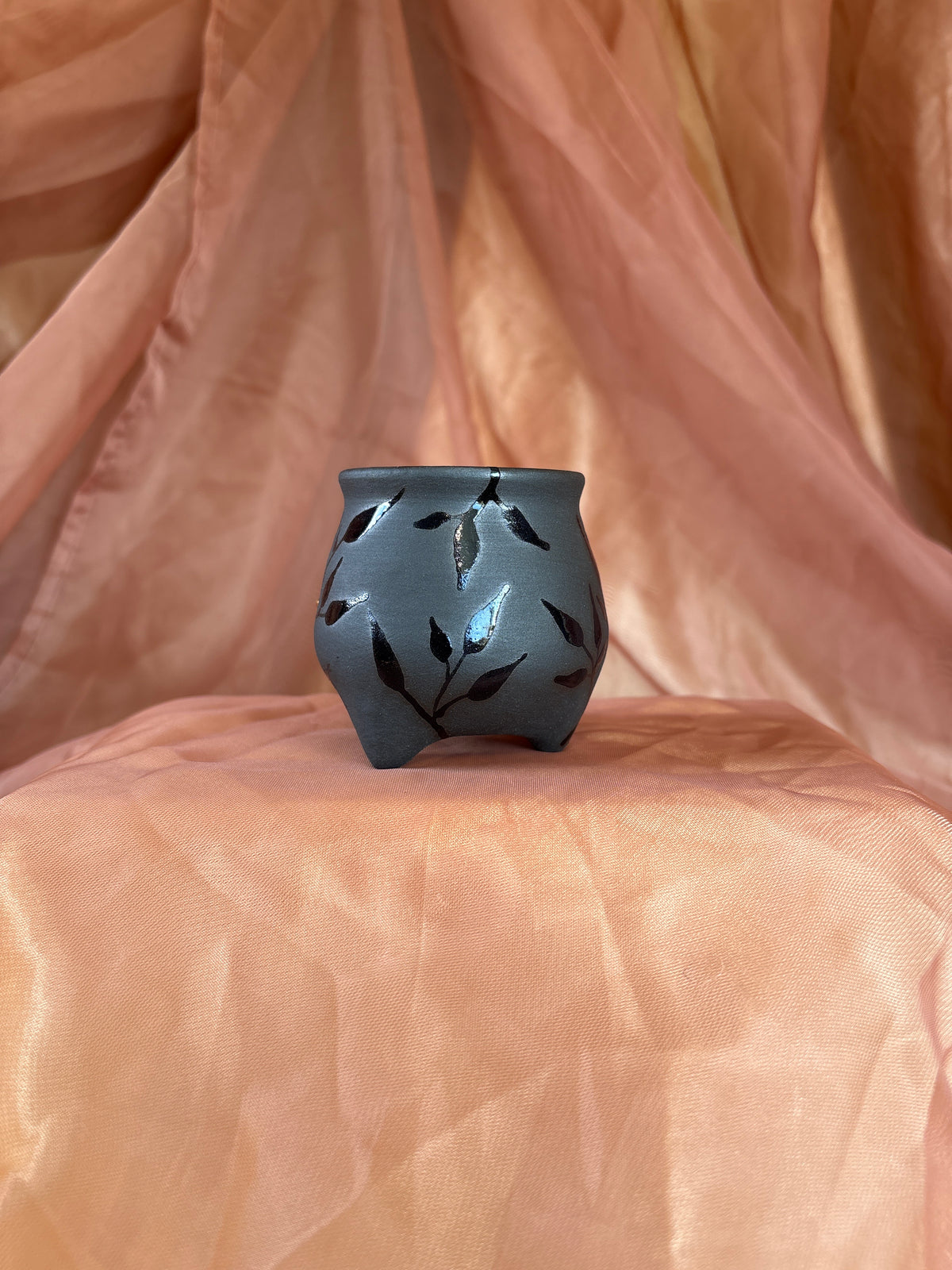 Mini Cauldron (2)