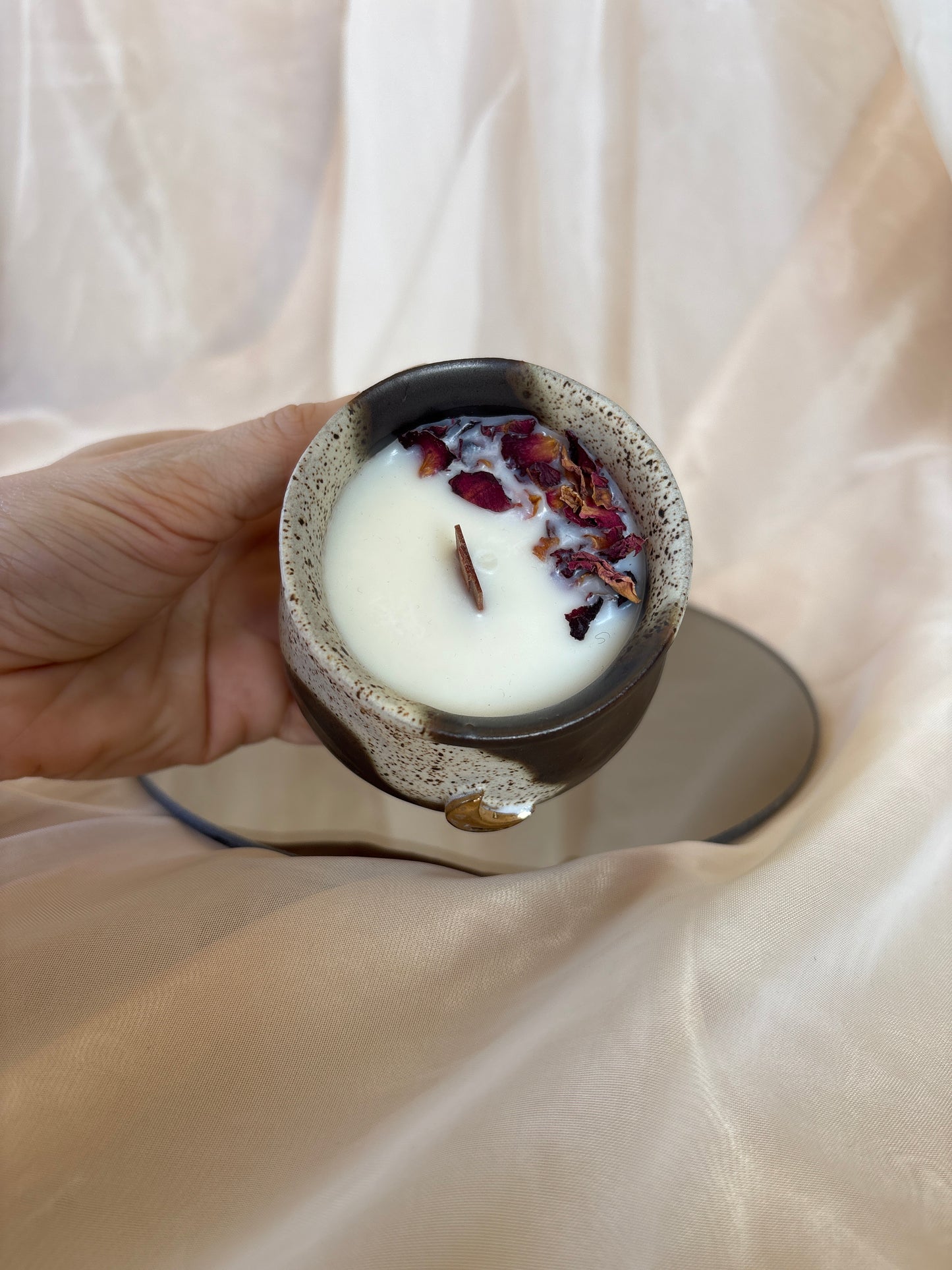 Bergamot & White Tea Candle (1)