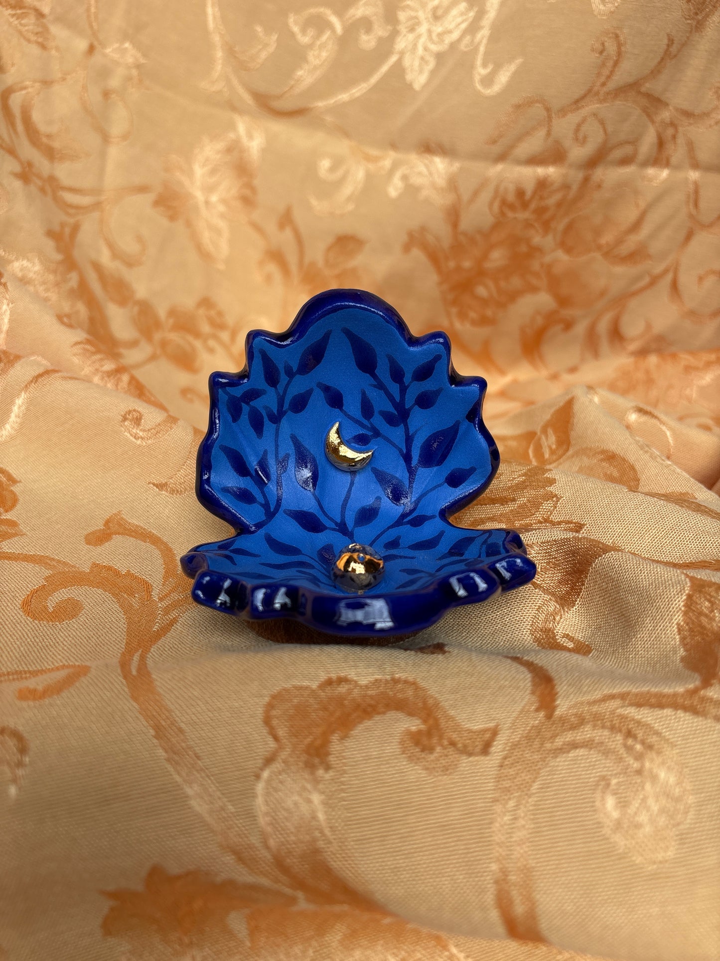 Pearl Incense Clam (5)