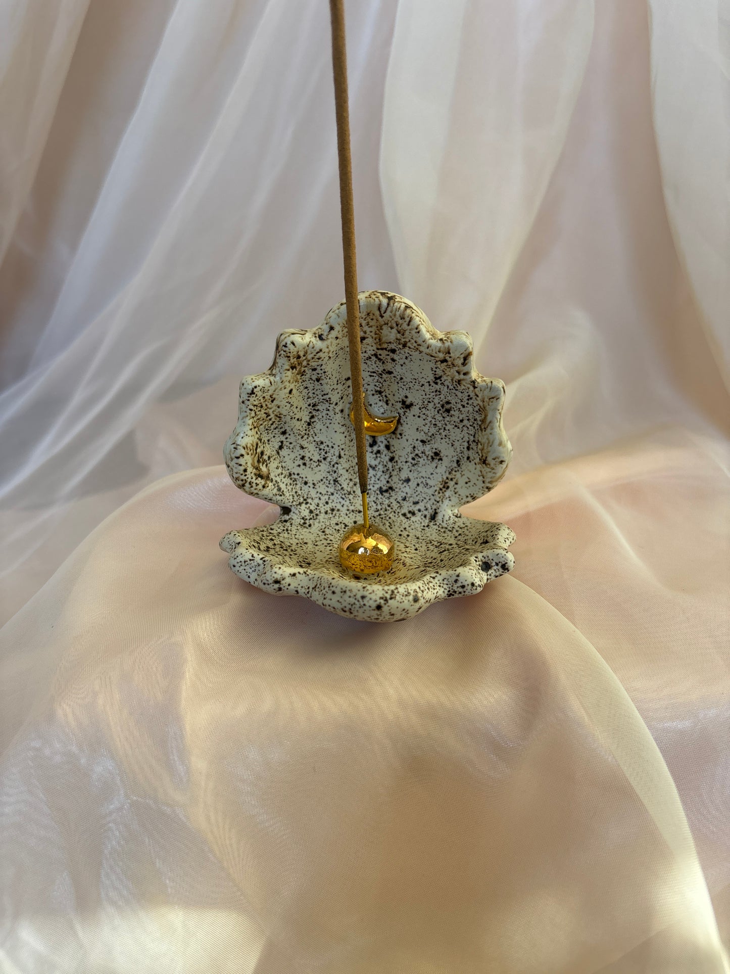 Pearl Incense Clam (7)