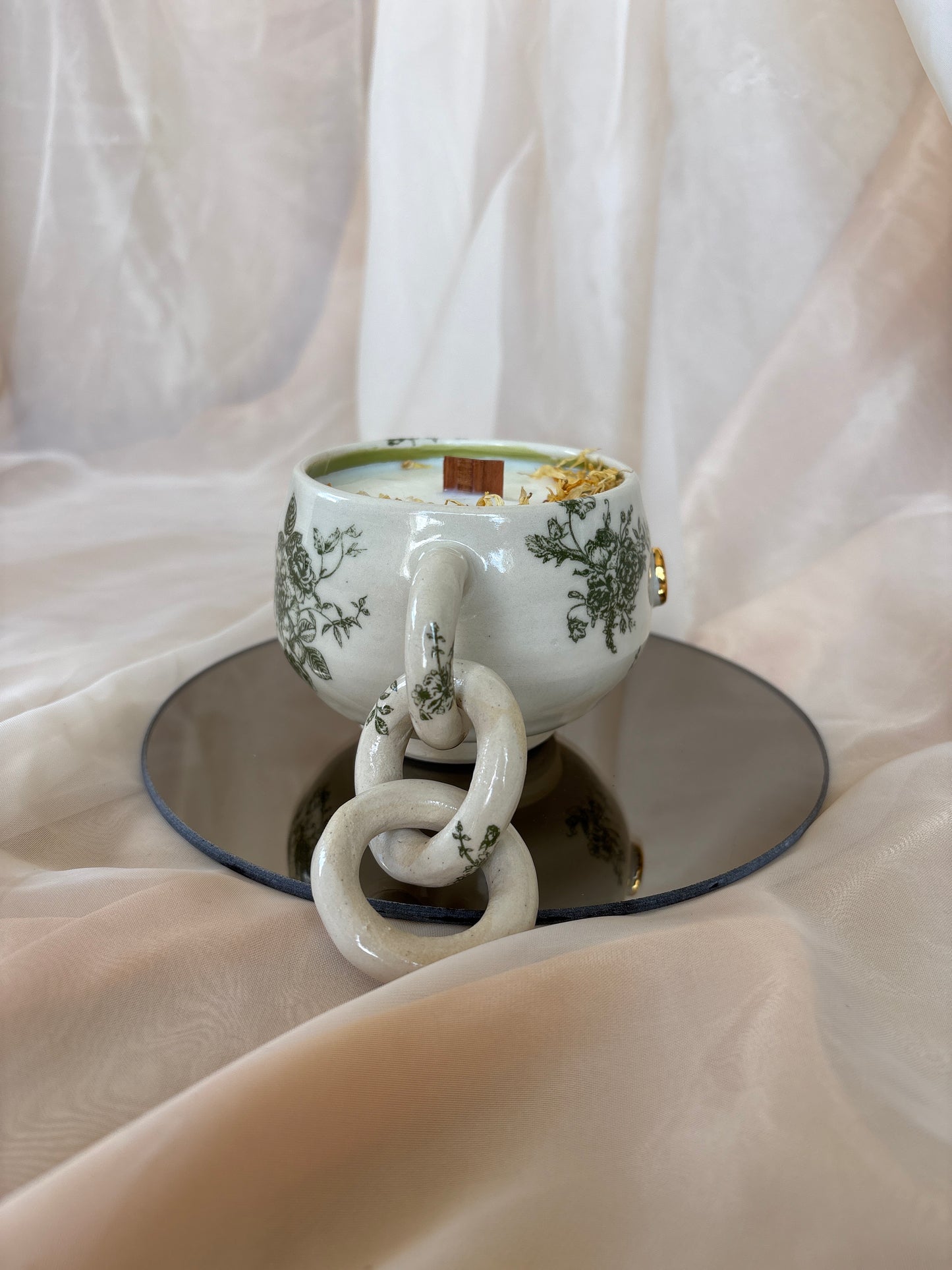 Lemongrass & Green Tea Candle (2)